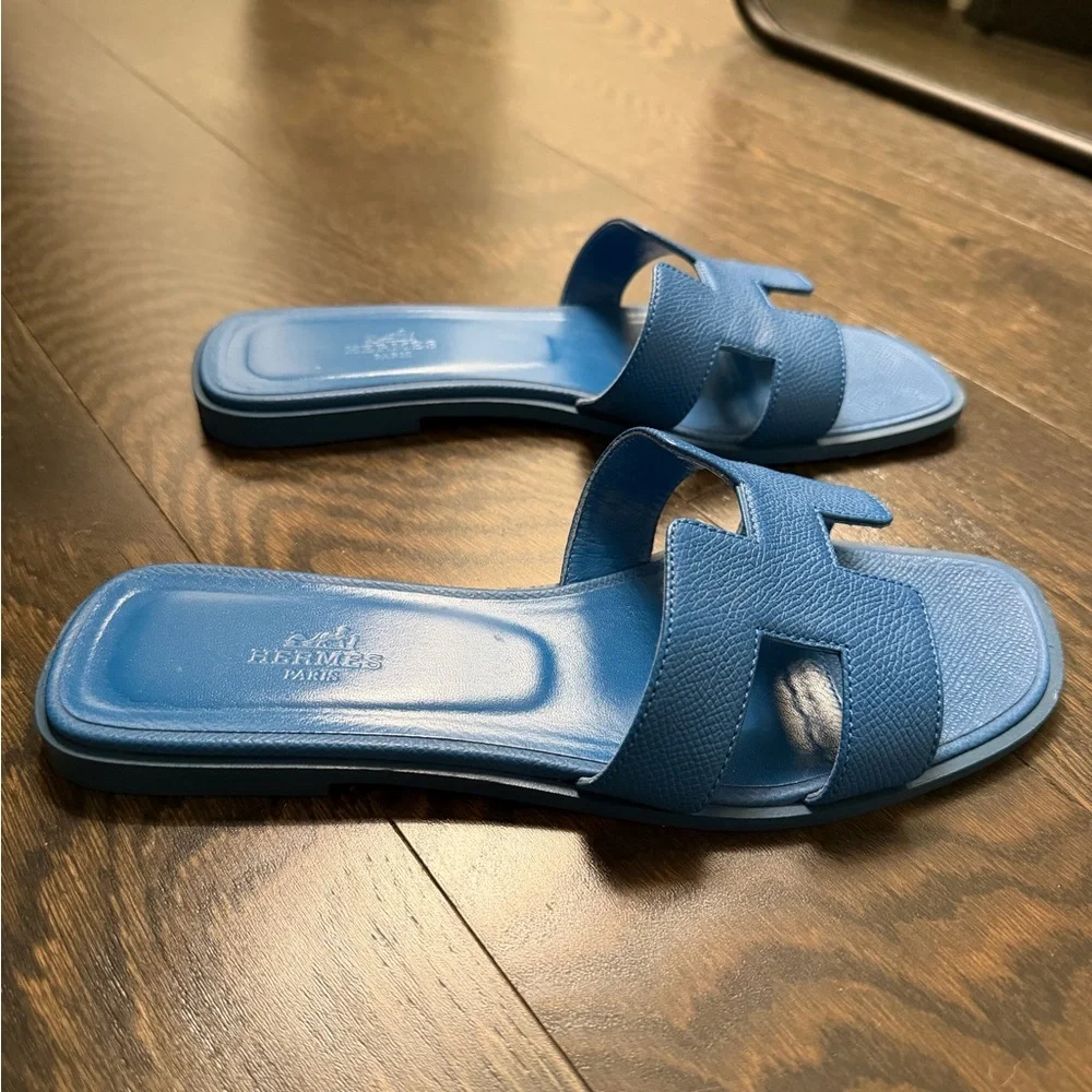 Hermes Blue Oran Sandal 100% Authentic - Picture 5 of 8